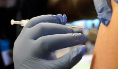 美国CDC：最新版新冠疫苗将推出 可与流感疫苗一起打